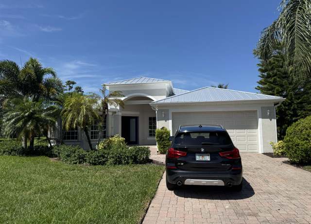 Property at 3833 Buxton St SW, Vero Beach, FL 32968, 4 beds, 2.5 baths