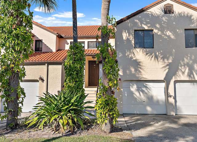 Property at 13 Via De Casas Sur #202, Boynton Beach, FL 33426, 3 beds, 2 baths