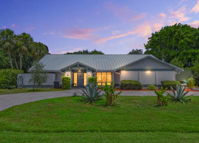 Property at 2801 SE Farley Rd, Port Saint Lucie, FL 34952, 3 beds, 2 baths