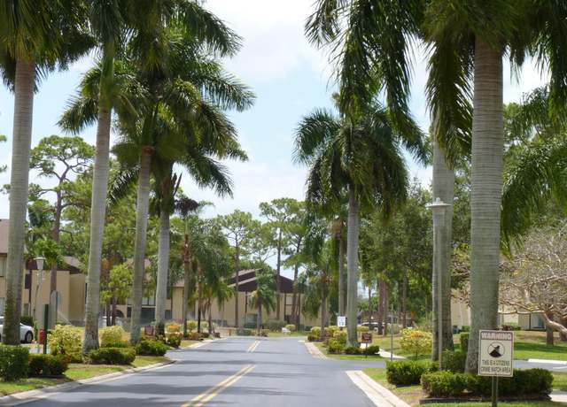 Property at 434 Pine Glen Ln Unit A-1, Greenacres, FL 33463, 2 beds, 2 baths