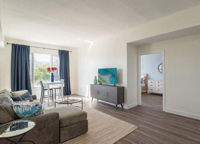 Property at 1200 Town Center Dr #315, Jupiter, FL 33458, 2 beds, 2 baths