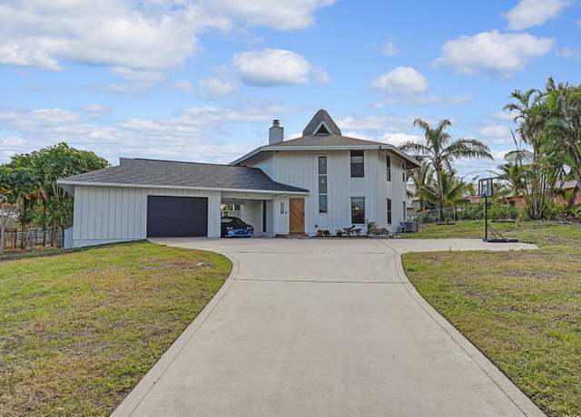 Property at 9752 SE Highborne Way, Hobe Sound, FL 33455, 4 beds, 2 baths