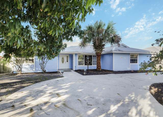 Property at 4360 SE Kubin Ave, Stuart, FL 34997, 3 beds, 2 baths