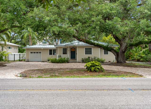 Property at 6201 Bayshore Blvd, Tampa, FL 33611, 3 beds, 1 bath