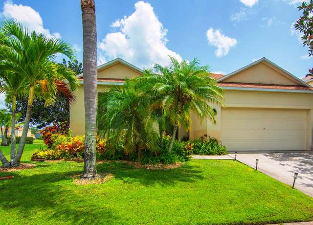 Property at 758 Carriage Lake Way, Vero Beach, FL 32968, 3 beds, 2 baths