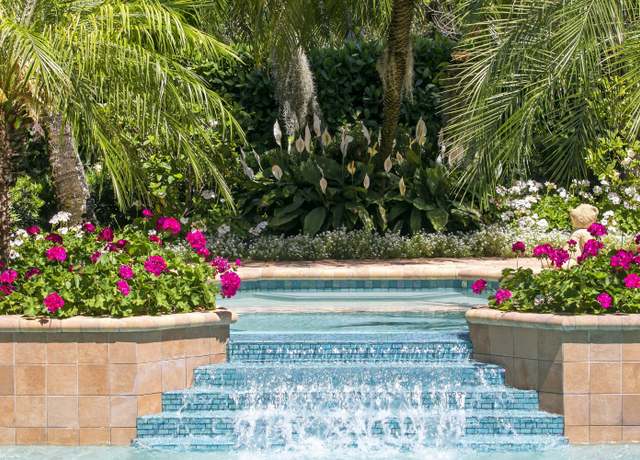 Property at 3678 Touch Of Class Ct, Wellington, FL 33414, 4 beds, 6 baths