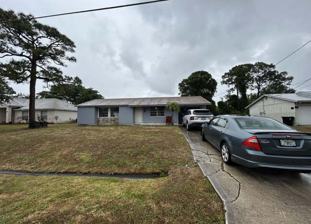 Property at 213 SW Chapman Ave, Port Saint Lucie, FL 34953, 3 beds, 2 baths