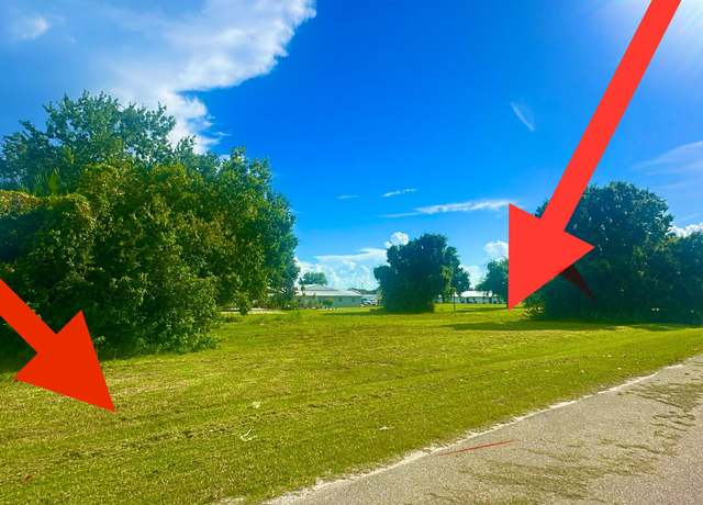 Property at 205 NW 11th St, Okeechobee, FL 34972