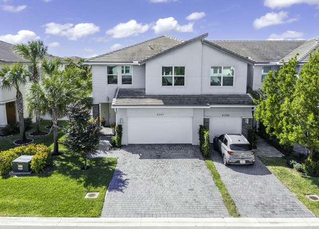 Property at 4347 Veleiros Ave, Deerfield Beach, FL 33064, 3 beds, 2.5 baths