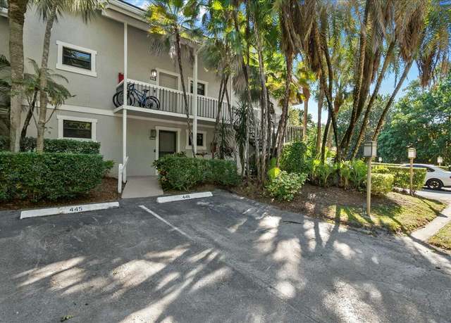 Property at 11863 Wimbledon Cir #446, Wellington, FL 33414, 2 beds, 2 baths