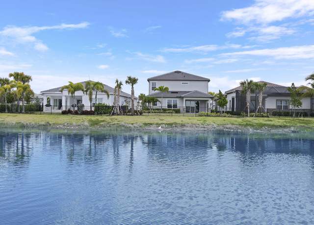 Property at 10362 Northbrook Cir, Palm Beach Gardens, FL 33412, 4 beds, 3.5 baths