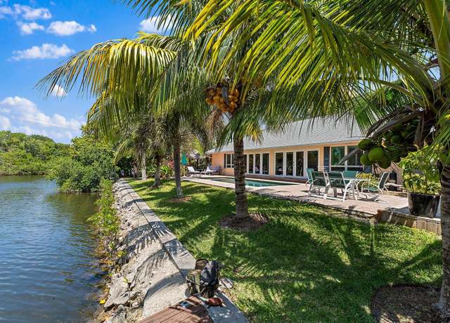 Property at 1256 Holly Cove Dr, Jupiter, FL 33458, 3 beds, 2.5 baths