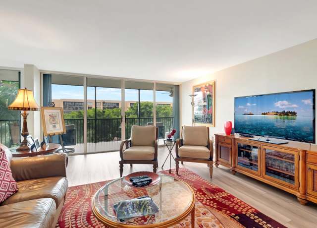 Property at 20100 Boca West Dr #163, Boca Raton, FL 33434, 2 beds, 2 baths