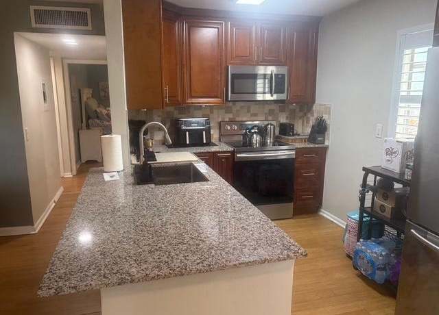 Property at 443 Normandy J, Delray Beach, FL 33484, 2 beds, 2 baths