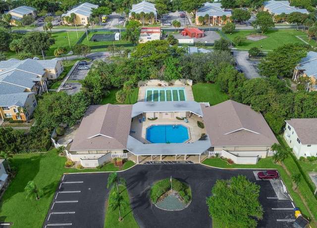 Property at 306 S Circle Dr S #103, Boynton Beach, FL 33435, 2 beds, 2 baths