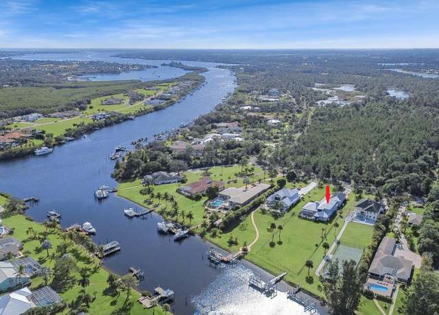 Property at 2441 SE North Lookout Blvd, Port Saint Lucie, FL 34984, 6 beds, 5 baths