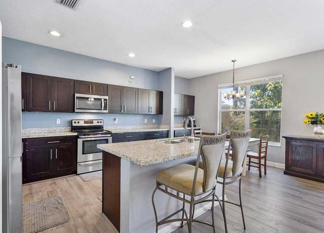 Property at 5073 Starblaze Dr, Greenacres, FL 33463, 5 beds, 3 baths