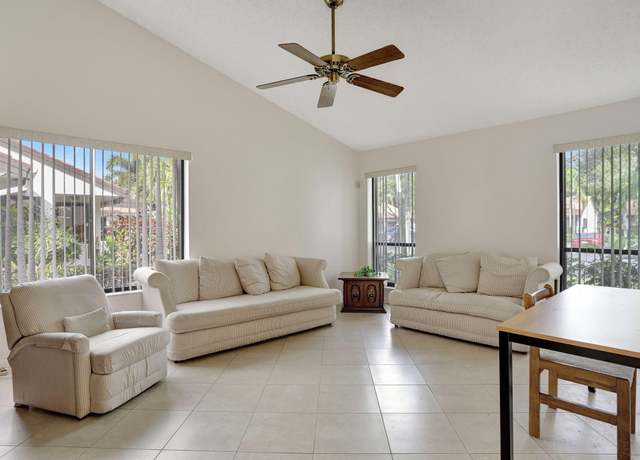 Property at 7245 Solandra Ln, Tamarac, FL 33321, 2 beds, 2 baths