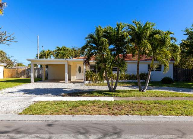 Property at 299 NE 21st St, Boca Raton, FL 33431, 4 beds, 2 baths