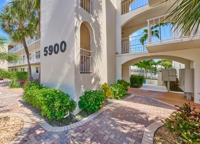 Property at 5900 NE 7th Ave Unit 204n, Boca Raton, FL 33487, 2 beds, 2 baths