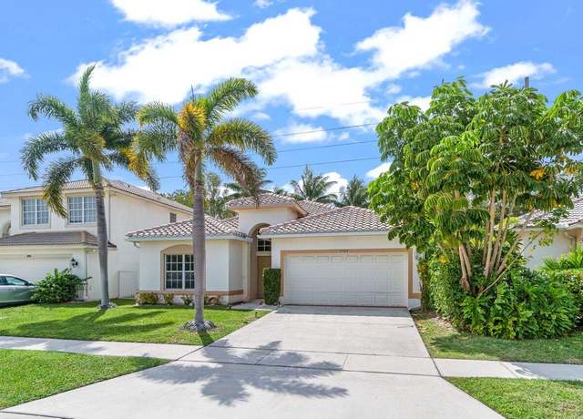 Property at 7589 Colony Lake Dr, Boynton Beach, FL 33436, 3 beds, 2 baths