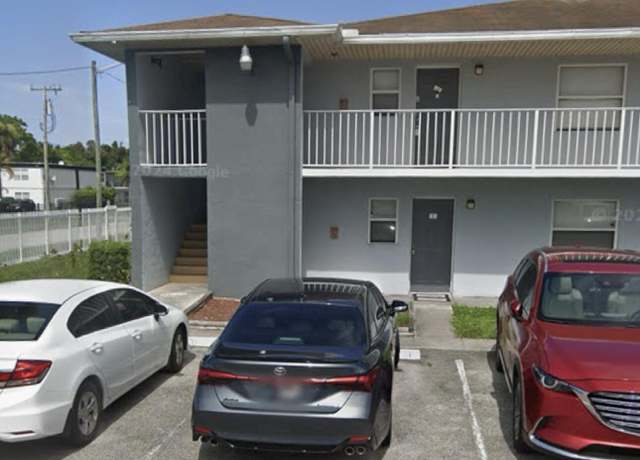 Property at 605 Ixoria Ave, Fort Pierce, FL 34982, 2 beds, 2 baths
