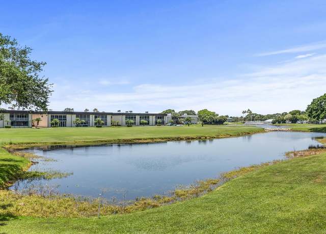 Property at 969 Normandy U, Delray Beach, FL 33484, 2 beds, 2 baths