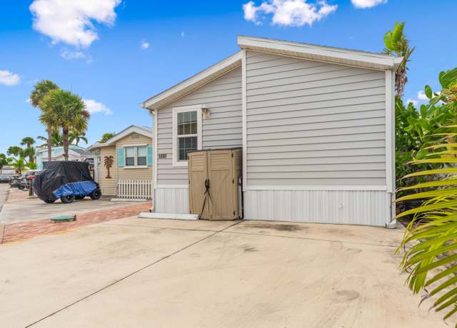 Property at 1080 Nettles Blvd, Jensen Beach, FL 34957, 2 beds, 2 baths