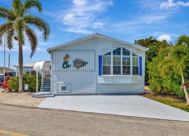 Property at 781 Nettles Blvd, Jensen Beach, FL 34957, 2 beds, 1 bath