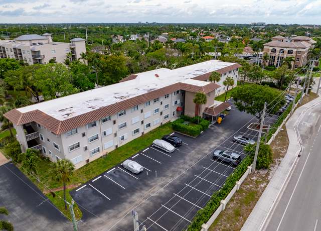 Property at 100 Royal Palm Way #1040, Boca Raton, FL 33432, 2 beds, 1.5 baths