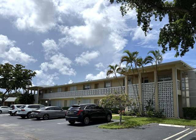 Property at 1710 NW 18th Ave #204, Delray Beach, FL 33445, 2 beds, 2 baths