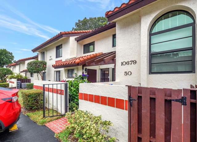 Property at 10679 Ocean Palm Way #102, Boynton Beach, FL 33437, 2 beds, 2 baths