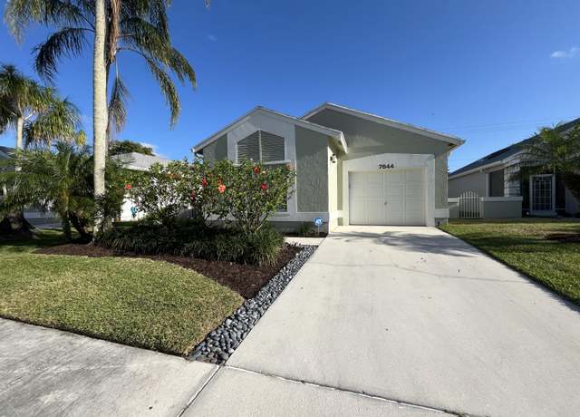 Property at 7644 Mansfield Holw, Delray Beach, FL 33446, 2 beds, 2 baths