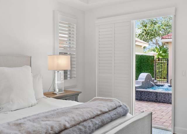 Property at 12025 Aviles Cir, Palm Beach Gardens, FL 33418, 3 beds, 3 baths