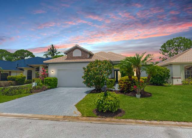 Property at 434 SW Jefferson Cir, Port Saint Lucie, FL 34986, 3 beds, 2 baths