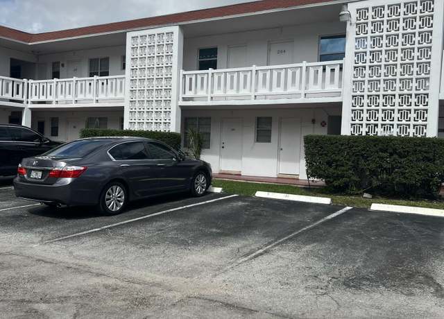 Property at 1280 NW 43rd Ter #109, Lauderhill, FL 33313, 2 beds, 2 baths