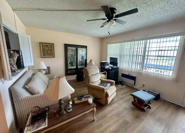 Property at 522 Tilford X, Deerfield Beach, FL 33442, 1 bed, 1.5 baths