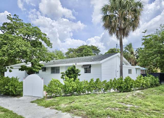 Property at 917 Market St, West Palm Beach, FL 33401, 4 beds, 3 baths