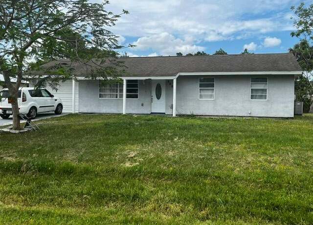 Property at 8602 Lakeland Blvd, Fort Pierce, FL 34951, 3 beds, 2 baths