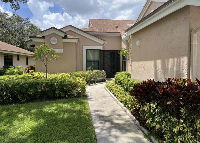 Property at 8279 Springlake Dr, Boca Raton, FL 33496, 2 beds, 2 baths