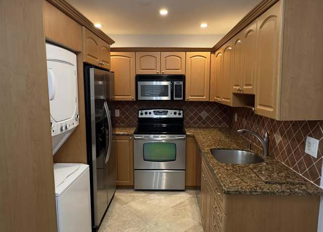 Property at 21032 Covington Dr #191, Boca Raton, FL 33433, 2 beds, 1 bath