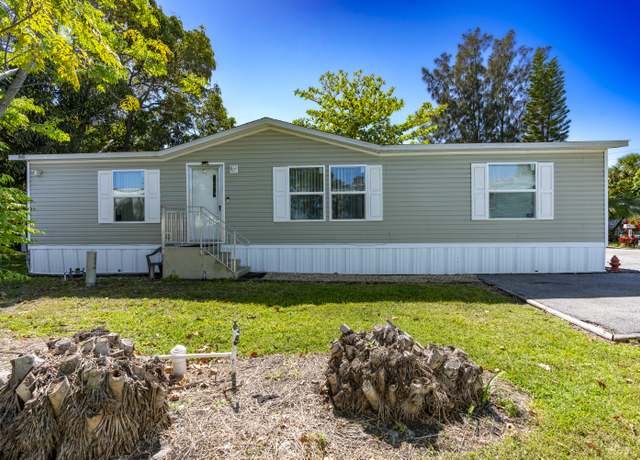 Property at 2600 6th Avenue South Unit 3a, Lake Worth, FL 33461, 3 beds, 2 baths