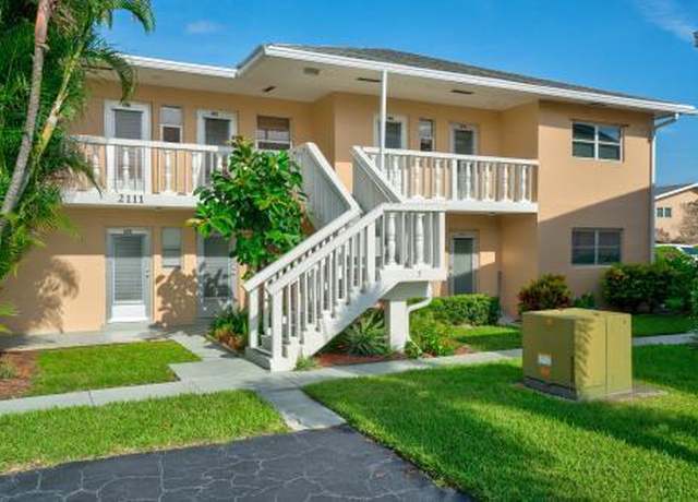 Property at 2111 NE 1st 203 Ct #203, Boynton Beach, FL 33435, 1 bed, 1.5 baths
