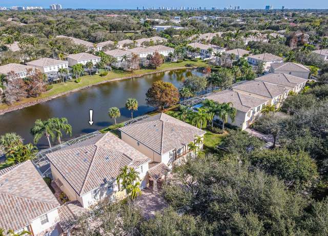 Property at 136 Santa Barbara Way, Palm Beach Gardens, FL 33410, 3 beds, 2.5 baths