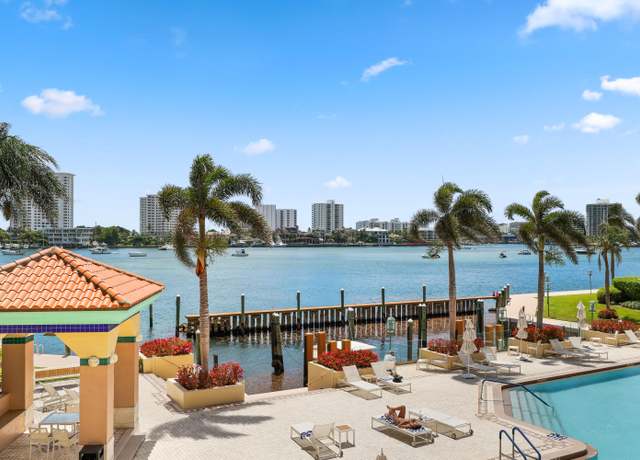 Property at 300 SE 5th Ave #2050, Boca Raton, FL 33432, 2 beds, 2.5 baths