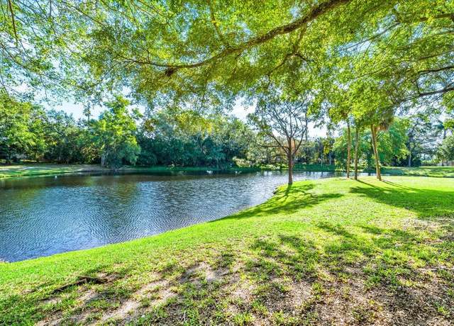 Property at 5087 Oak Hill Ln #315, Delray Beach, FL 33484, 2 beds, 2 baths