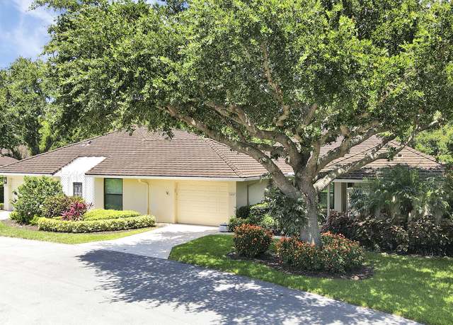 Property at 11337 Briarwood Pl, North Palm Beach, FL 33408, 2 beds, 2 baths