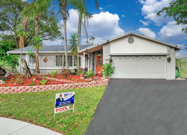 Property at 4924 SW 11th Pl, Margate, FL 33068, 4 beds, 2 baths