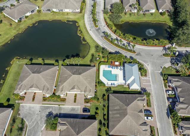 Property at 1819 Oak Grove Ct, Vero Beach, FL 32966, 2 beds, 2 baths