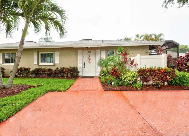 Property at 18722 Candlewick Dr, Boca Raton, FL 33496, 2 beds, 2 baths